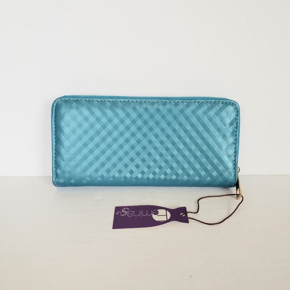Femina Wallet‎ Blue Large Zip Around Continental Clutch New